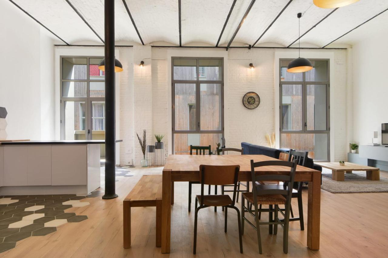 Loft De L'Usine - Welkeys Apartment Tourcoing Bagian luar foto