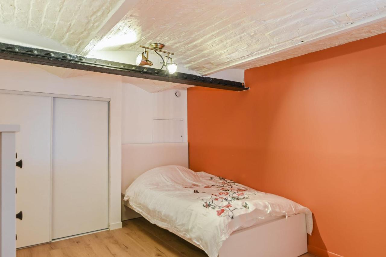 Loft De L'Usine - Welkeys Apartment Tourcoing Bagian luar foto