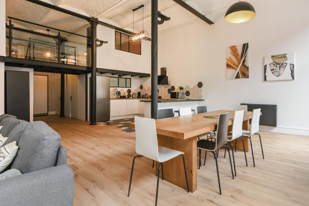 Loft De L'Usine - Welkeys Apartment Tourcoing Bagian luar foto